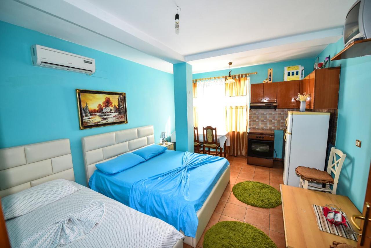 Lovely Apartment W/ Ac + Bath. + Kitchen + Parking And Garden Shkodër Buitenkant foto