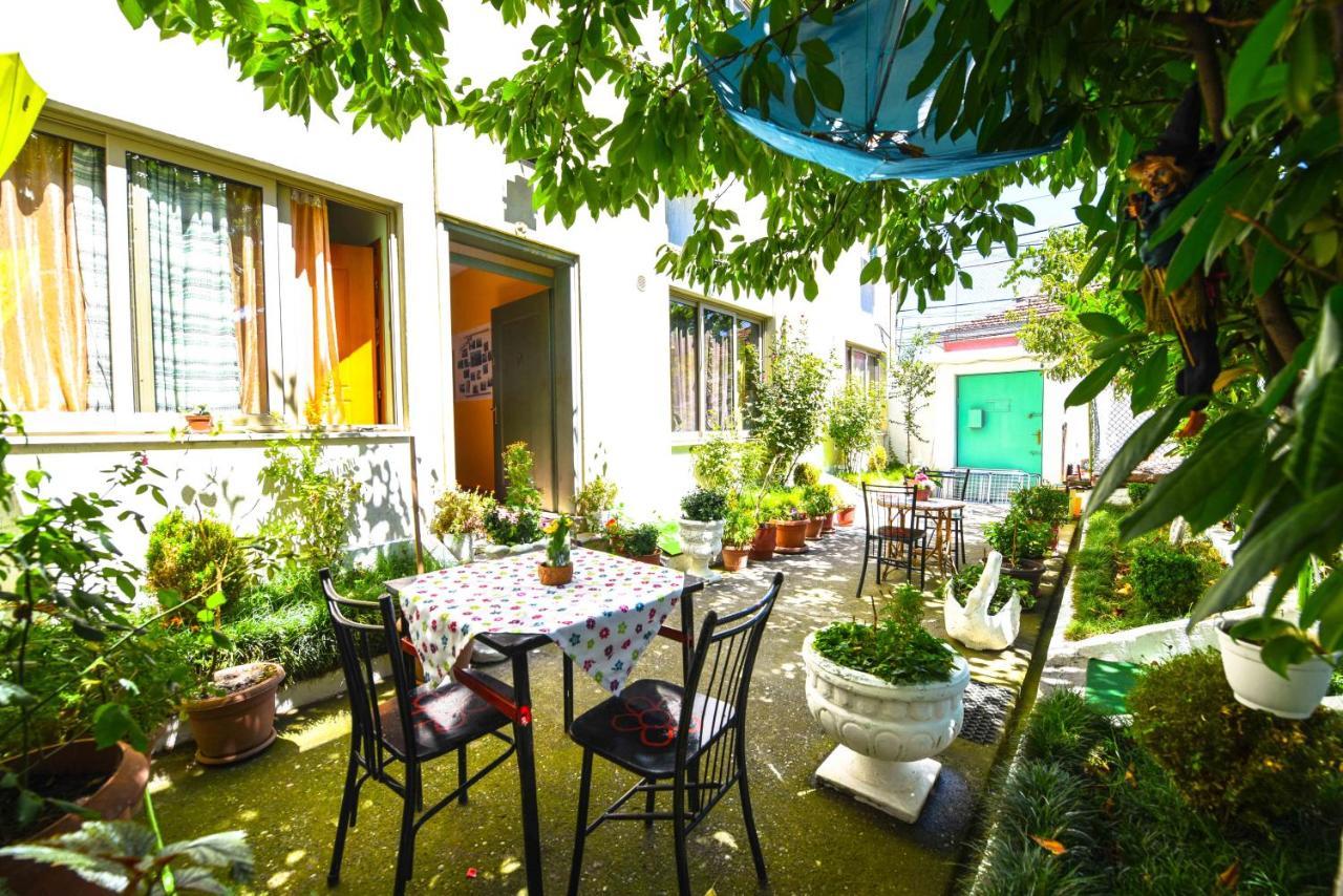 Lovely Apartment W/ Ac + Bath. + Kitchen + Parking And Garden Shkodër Buitenkant foto